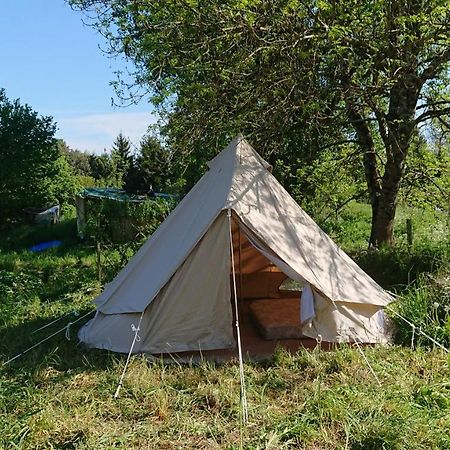 Tente en permaculture pirate Creysse  Exterior foto
